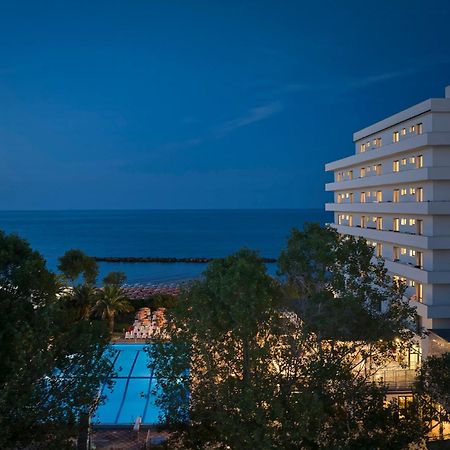 Serena Majestic Hotel Montesilvano Luaran gambar