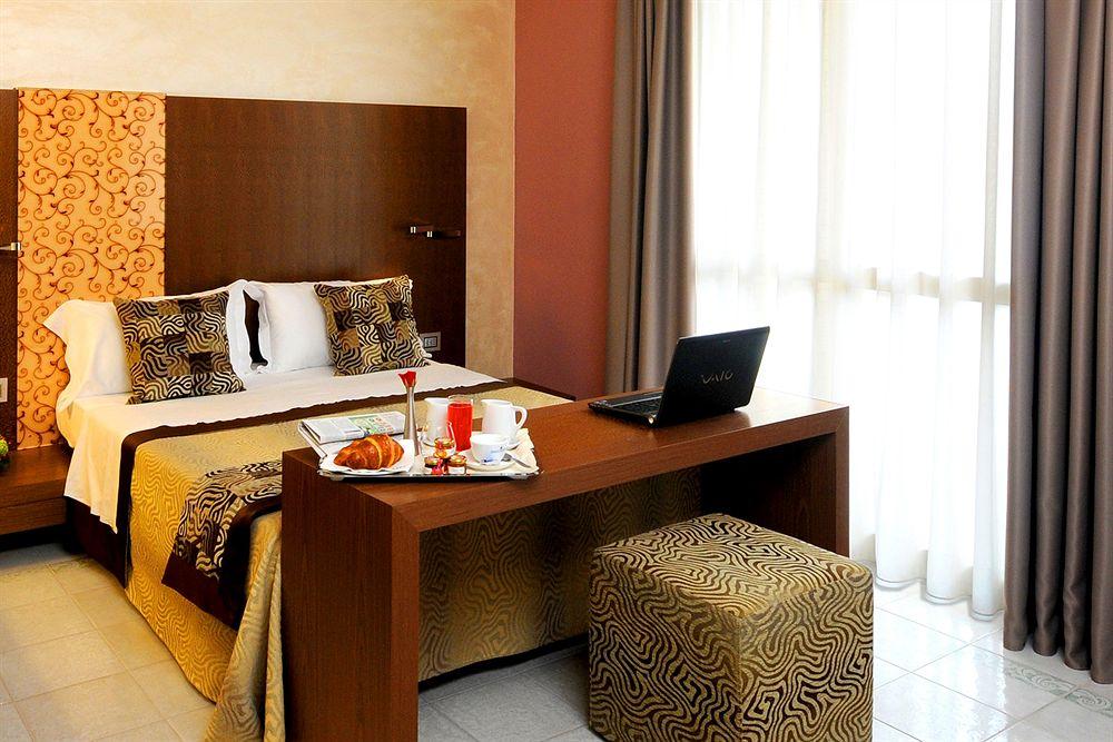 Serena Majestic Hotel Montesilvano Luaran gambar