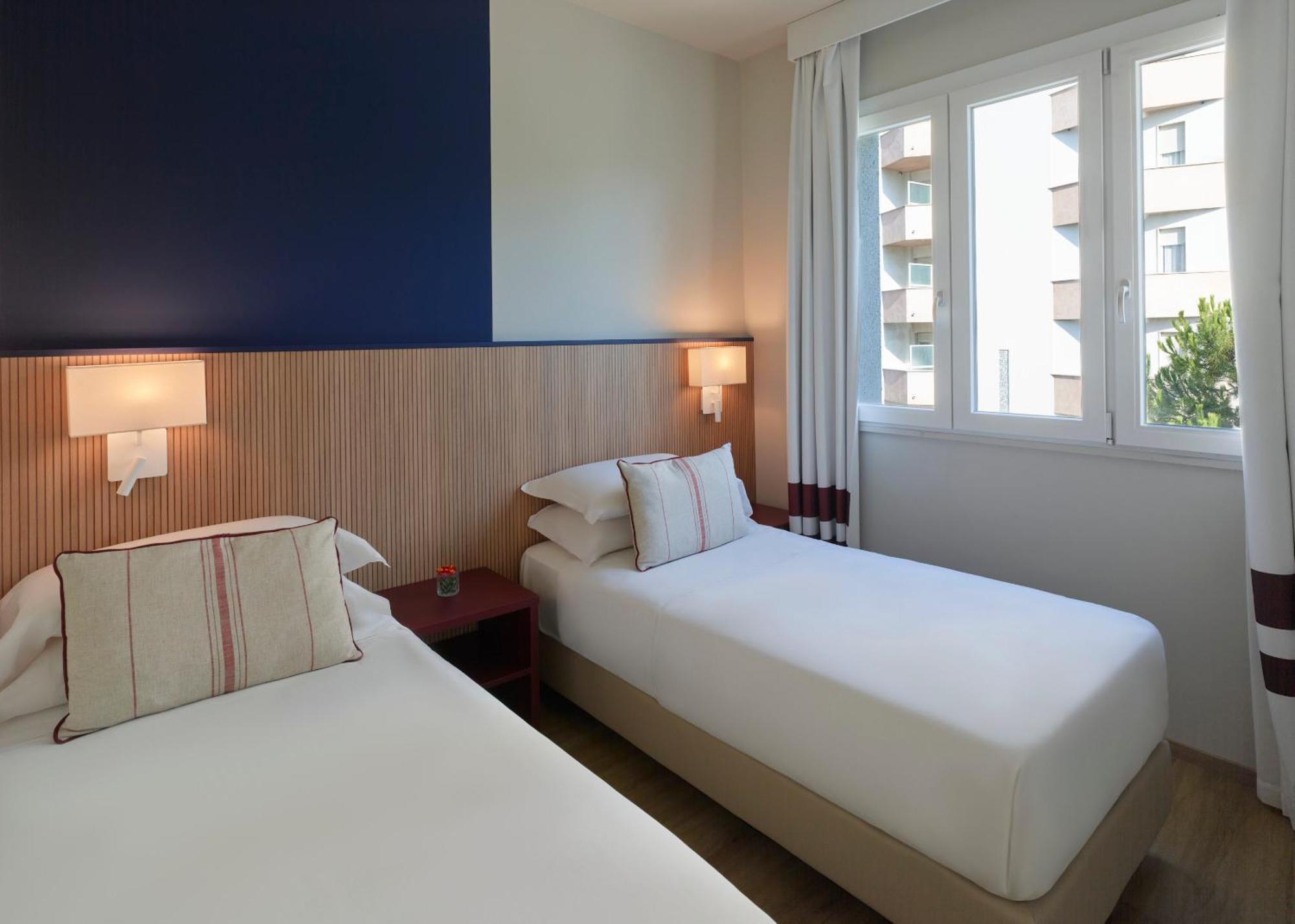 Serena Majestic Hotel Montesilvano Bilik gambar