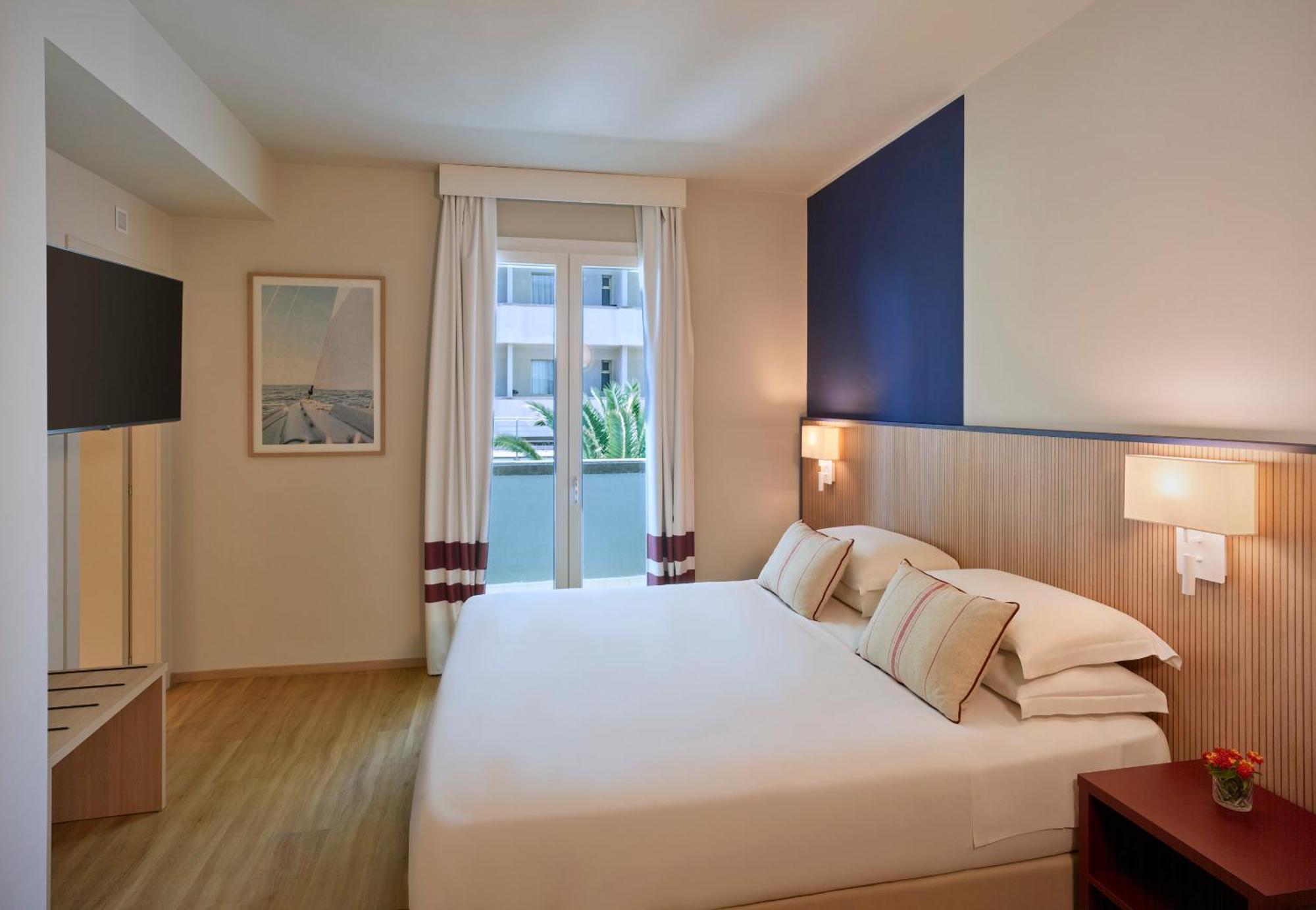 Serena Majestic Hotel Montesilvano Bilik gambar