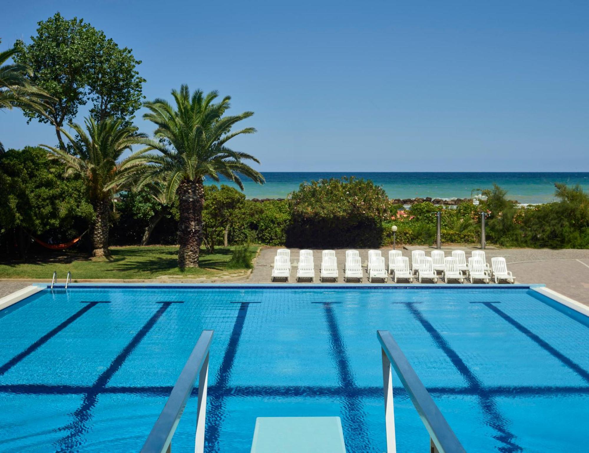 Serena Majestic Hotel Montesilvano Luaran gambar